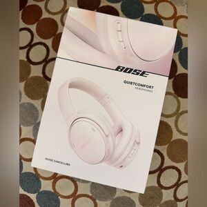 Bose QuietComfort Headphones - Pink - New Sealed Box